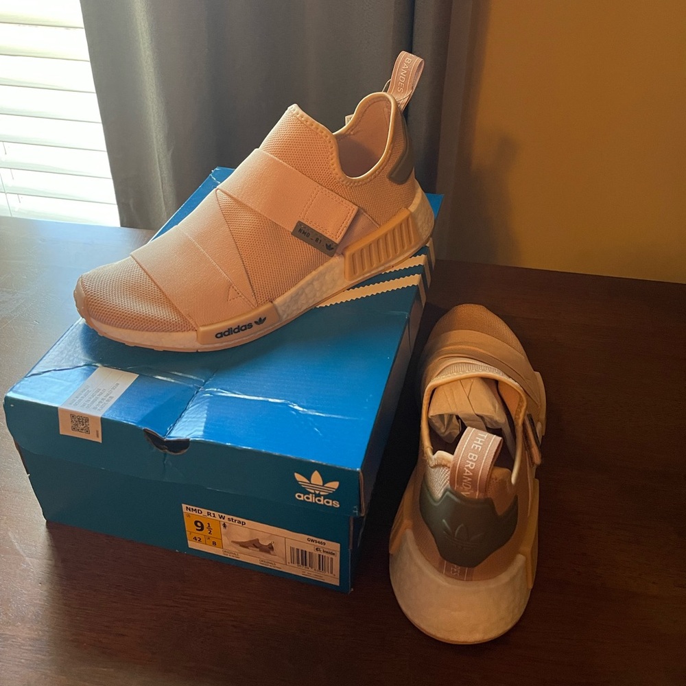 New in box Adidas NMD Size 9.5